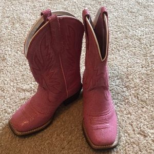 Pink Ariat Girl’s Western Boots